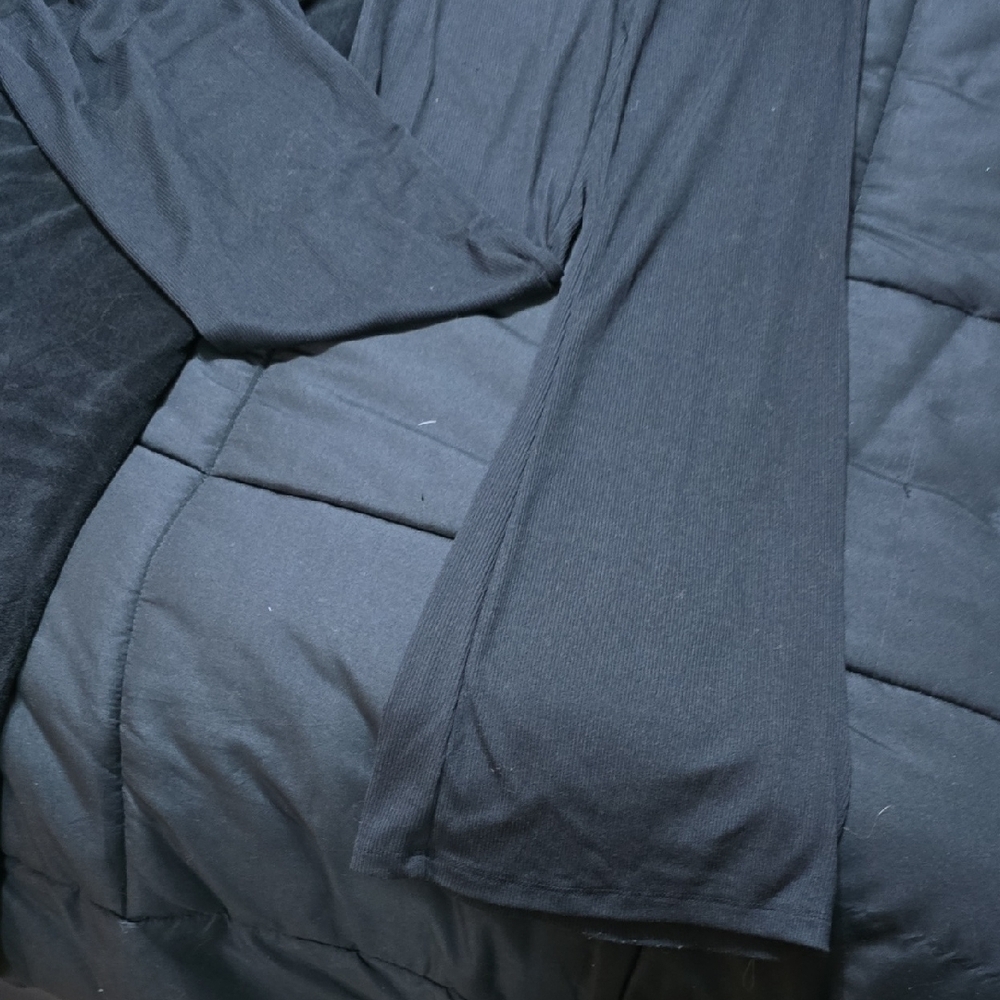 Women's Black Pajama Set - Picture 6 of 6